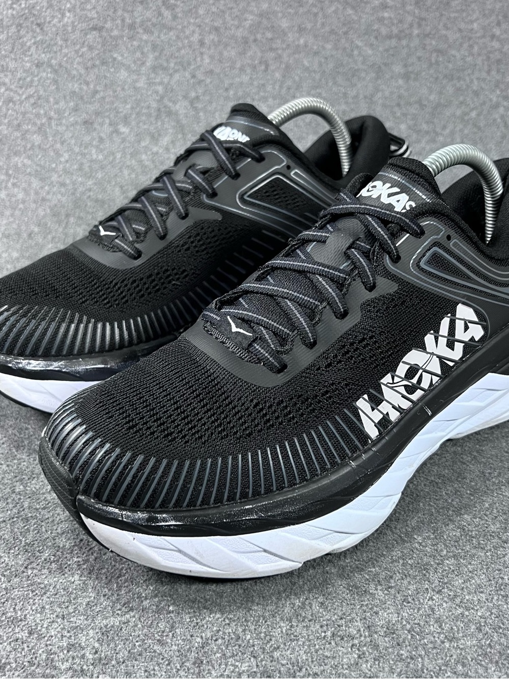 Hoka One One Bondi 7 Women's Size 9 Black/White Athletic Running Shoes